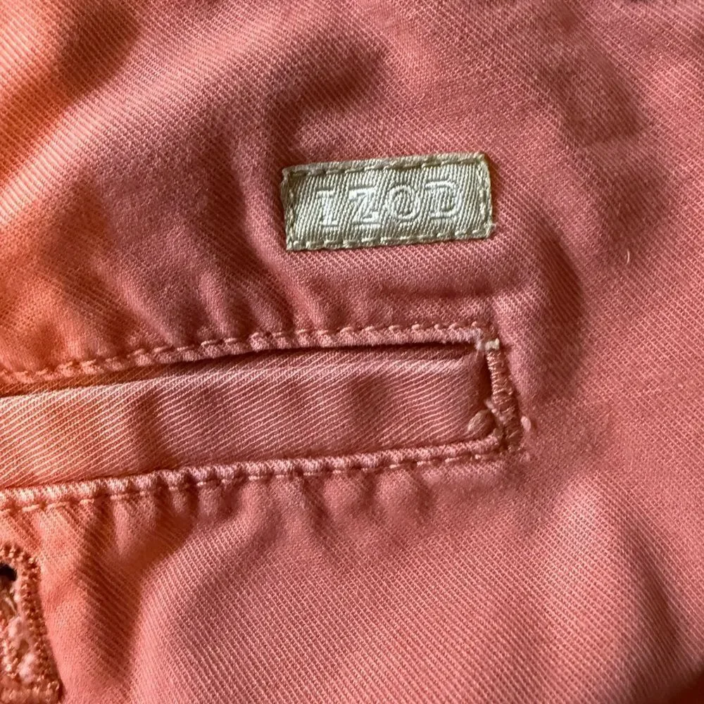 Izod Men's Coral Flat Front Shorts